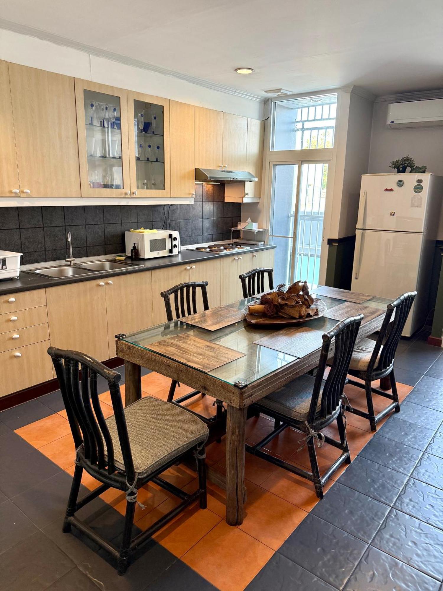 Samsen Suites Spacious 2Br Contemporary Thai Style Bangkok Luaran gambar