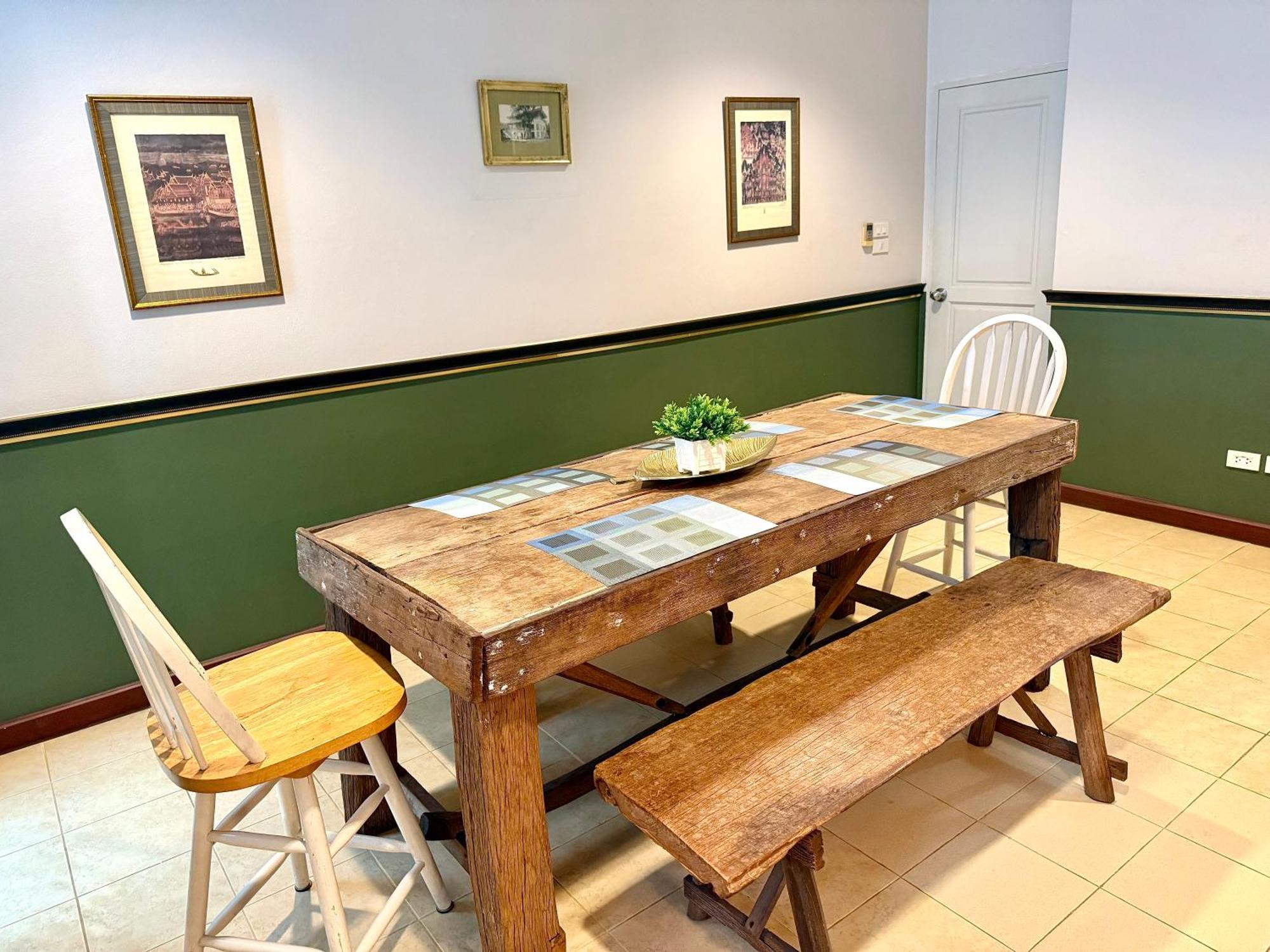 Samsen Suites Spacious 2Br Contemporary Thai Style Bangkok Luaran gambar