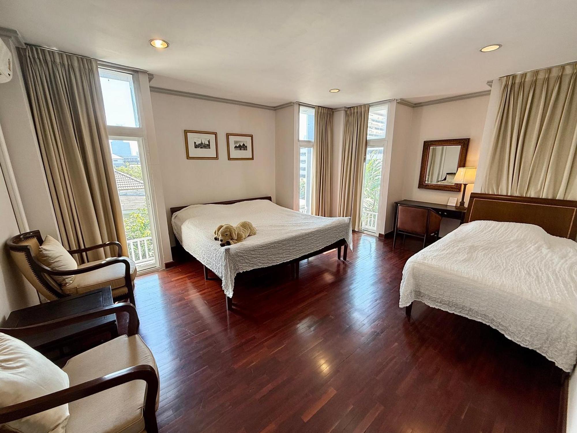 Samsen Suites Spacious 2Br Contemporary Thai Style Bangkok Luaran gambar